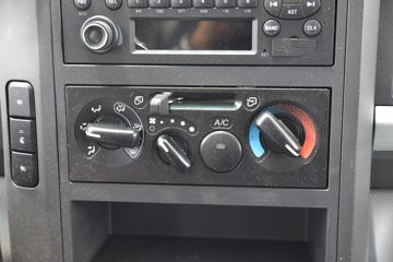 ���� ˧��Q6 ����ʿ ����� 160���� 4X2 4.015����س�(����)ͼƬ