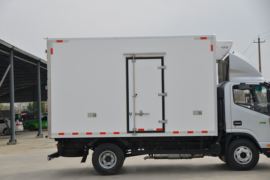 帅铃Q6&nbsp;冷藏车上装图片