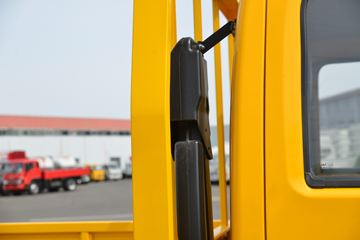 ���� ����J3 130���� 3.2��˫�������Ῠ(����)ͼƬ