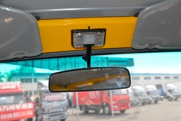 ���� ����J3 130���� 3.2��˫�������Ῠ(����)ͼƬ
