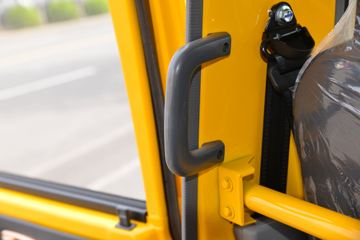 ���� ����J3 130���� 3.2��˫�������Ῠ(����)ͼƬ