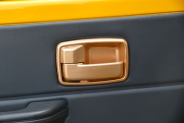 ���� ����J3 130���� 3.2��˫�������Ῠ(����)ͼƬ