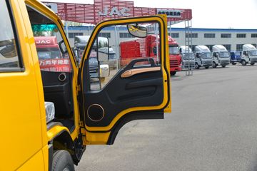 ���� ����J3 130���� 3.2��˫�������Ῠ(����)ͼƬ