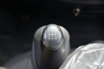 ���� ����J3 130���� 3.2��˫�������Ῠ(����)ͼƬ