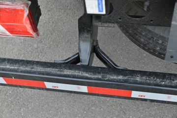 ���� ����J3 130���� 3.2��˫�������Ῠ(����)ͼƬ