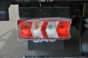 ���� ����J3 130���� 3.2��˫�������Ῠ(����)ͼƬ