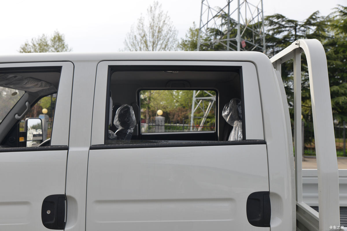  X6 1.6L 120  2.97˫΢(HFC1036RV3E3C1S)                                                
