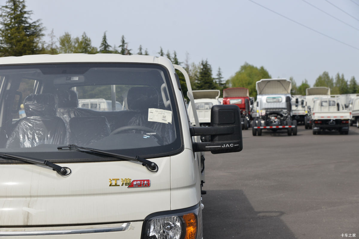  X6 1.6L 120  2.97˫΢(HFC1036RV3E3C1S)                                                