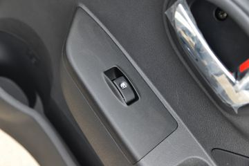 ���� ����X6 1.6L 120���� ���� 3.31���Ű�����΢��(HFC1036BV3E1B4S)ͼƬ