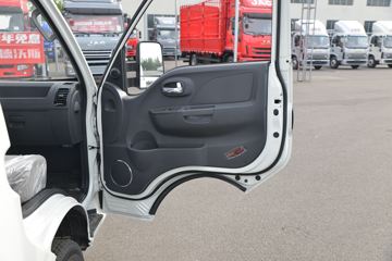 ���� ����X6 1.6L 120���� ���� 3.31���Ű�����΢��(HFC1036BV3E1B4S)ͼƬ