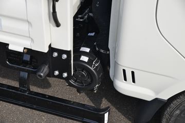 ���� ����X5 2.3L 95���� 3.5�׵�������΢��(����)ͼƬ