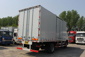 �й����� ����N5W�п� 220���� 4X2 6.75����ʽ�ػ���(����)(ZZ5187XXYK511JF1)ͼƬ