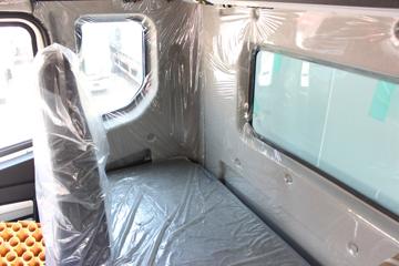 �й����� ����N5W�п� 220���� 4X2 6.75����ʽ�ػ���(����)(ZZ5187XXYK511JF1)ͼƬ