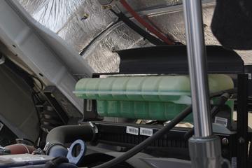 �й����� ����N5W�п� 220���� 4X2 6.75����ʽ�ػ���(����)(ZZ5187XXYK511JF1)ͼƬ