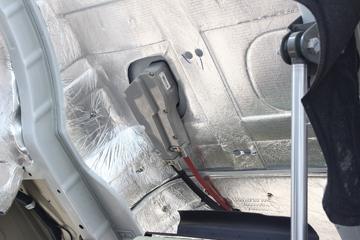 �й����� ����N5W�п� 220���� 4X2 6.75����ʽ�ػ���(����)(ZZ5187XXYK511JF1)ͼƬ