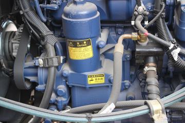 �й����� ����N5W�п� 220���� 4X2 6.75����ʽ�ػ���(����)(ZZ5187XXYK511JF1)ͼƬ