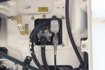 �й����� ����N5W�п� 220���� 4X2 6.75����ʽ�ػ���(����)(ZZ5187XXYK511JF1)ͼƬ