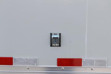 �й����� ����N5W�п� 220���� 4X2 6.75����ʽ�ػ���(����)(ZZ5187XXYK511JF1)ͼƬ