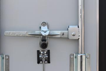 �й����� ����N5W�п� 220���� 4X2 6.75����ʽ�ػ���(����)(ZZ5187XXYK511JF1)ͼƬ