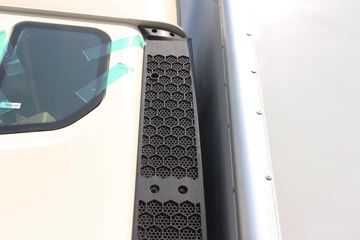 �й����� ����N5W�п� 220���� 4X2 6.75����ʽ�ػ���(����)(ZZ5187XXYK511JF1)ͼƬ