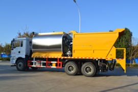 陕汽重卡底盘&nbsp;沥青洒布车外观图片