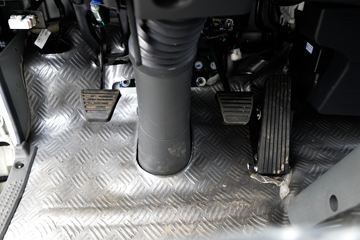 ���� ����H3 95���� 3.7�׵�����ʽ�Ῠ(����)ͼƬ