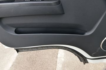 ���� ����H3 95���� 3.7�׵�����ʽ�Ῠ(����)ͼƬ