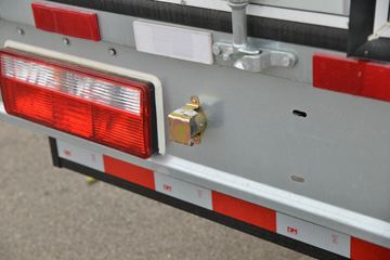 ���� ����H3 95���� 3.7�׵�����ʽ�Ῠ(����)ͼƬ