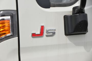 ���� ����J5 132���� 4.15�׵�����ʽ�Ῠ(����)ͼƬ