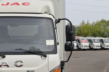 ���� ����J5 132���� 4.15�׵�����ʽ�Ῠ(����)ͼƬ