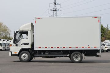 ���� ����J5 132���� 4.15�׵�����ʽ�Ῠ(����)ͼƬ