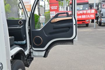 ���� ����J5 132���� 4.15�׵�����ʽ�Ῠ(����)ͼƬ