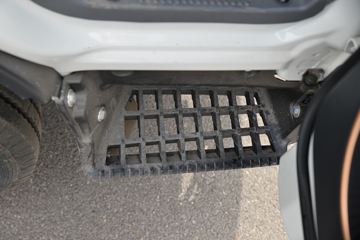 ���� ����J5 132���� 4.15�׵�����ʽ�Ῠ(����)ͼƬ