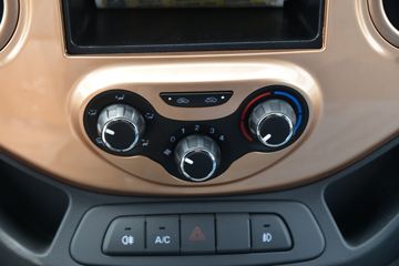 ���� ����J5 132���� 4.15�׵�����ʽ�Ῠ(����)ͼƬ