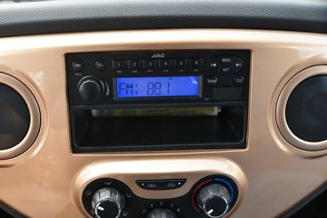 ���� ����J5 132���� 4.15�׵�����ʽ�Ῠ(����)ͼƬ