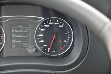 ���� ����J5 132���� 4.15�׵�����ʽ�Ῠ(����)ͼƬ