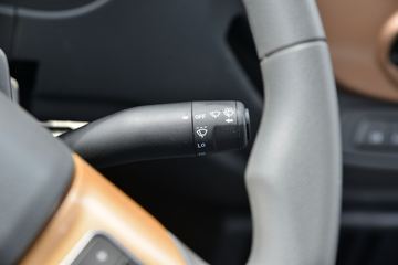 ���� ����J5 132���� 4.15�׵�����ʽ�Ῠ(����)ͼƬ