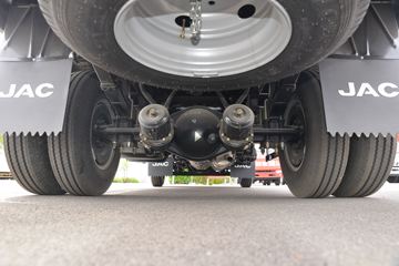 ���� ����J5 132���� 4.15�׵�����ʽ�Ῠ(����)ͼƬ