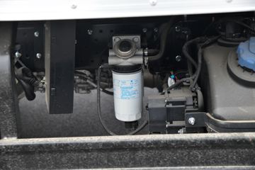 ���� ����J5 132���� 4.15�׵�����ʽ�Ῠ(����)ͼƬ