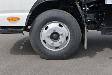 ���� ����J5 132���� 4.15�׵�����ʽ�Ῠ(����)ͼƬ