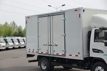 ���� ����J5 132���� 4.15�׵�����ʽ�Ῠ(����)ͼƬ