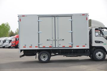 ���� ����J5 132���� 4.15�׵�����ʽ�Ῠ(����)ͼƬ