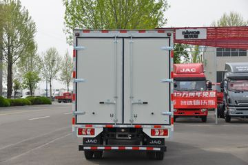 ���� ����J5 132���� 4.15�׵�����ʽ�Ῠ(����)ͼƬ