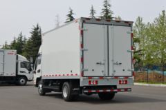 江淮 康铃J6 130马力 4.15米单排厢式轻卡(国六)(HFC5043XXYP21K1C7S)