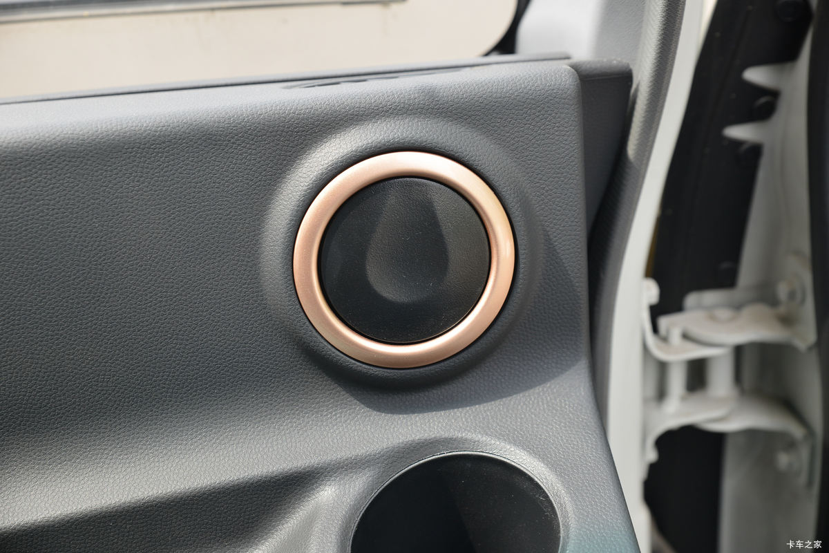 ���� ����J6 130���� 4.15�׵�����ʽ�Ῠ(����)(HFC5043XXYP21K1C7S)��ʻ��                                               