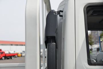 ���� ����J5 ���ư� 132���� 4.18�׵��������Ῠ(����)ͼƬ