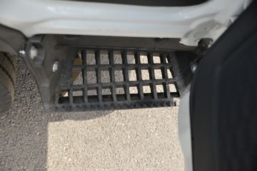 ���� ����J5 ���ư� 132���� 4.18�׵��������Ῠ(����)ͼƬ