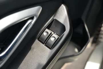 ���� ����J5 ���ư� 132���� 4.18�׵��������Ῠ(����)ͼƬ