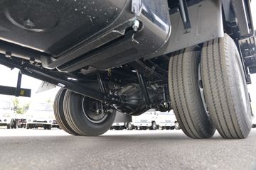 ���� ����J5 ���ư� 132���� 4.18�׵��������Ῠ(����)ͼƬ
