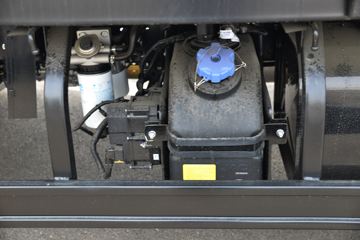 ���� ����J5 ���ư� 132���� 4.18�׵��������Ῠ(����)ͼƬ